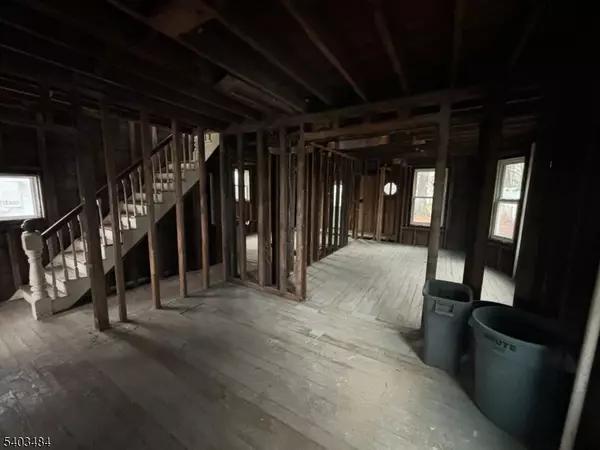 Westfield Town, NJ 07090,514 Downer St