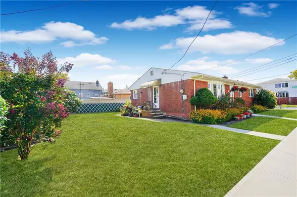 Staten  Island, NY 10306,44 Finley AVE