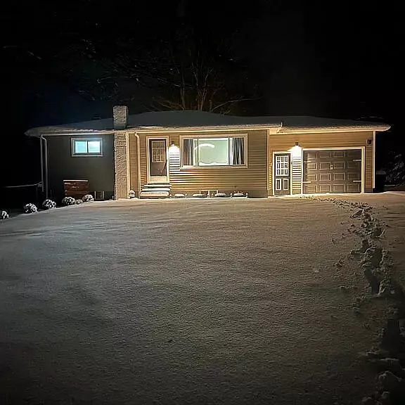 Eaton Rapids, MI 48827,9078 Holmes HWY