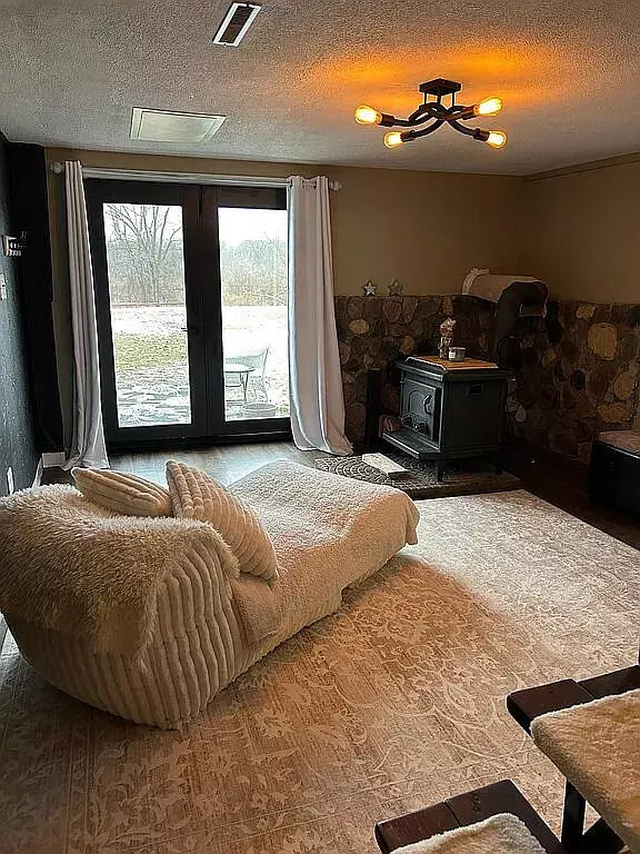 Eaton Rapids, MI 48827,9078 Holmes HWY