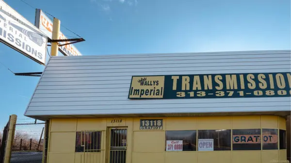 13118 Gratiot AVE, Detroit, MI 48205