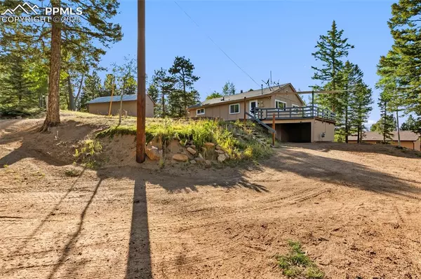 399 Saguache DR, Florissant, CO 80816