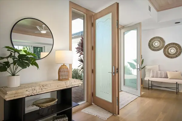 68-1375 PAUOA RD #D4, Kamuela, HI 96743