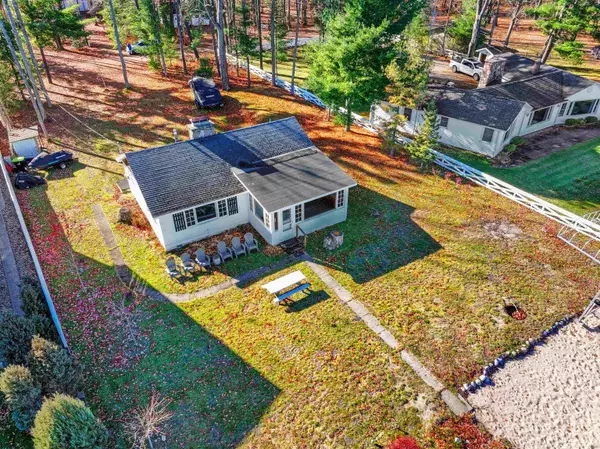 Roscommon, MI 48653,208 Lakeshore DR