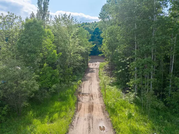 East Jordan, MI 49727,891 N Skinkle RD