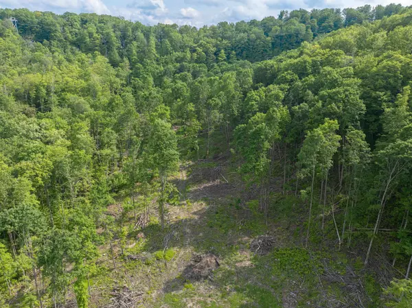 East Jordan, MI 49727,891 N Skinkle RD