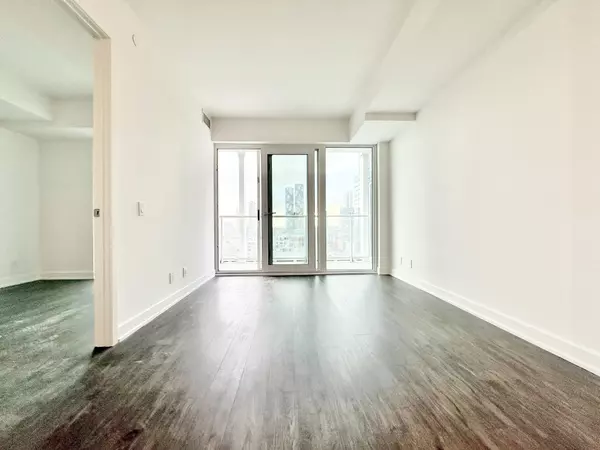 Toronto C08, ON M5C 0B6,88 Queen ST E #1508