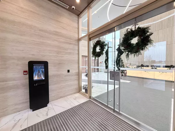 Toronto C15, ON M2K 0J2,27 McMahon Dr DR #1609