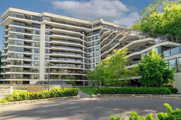 Toronto C04, ON M4N 3N6,3900 Yonge ST #507