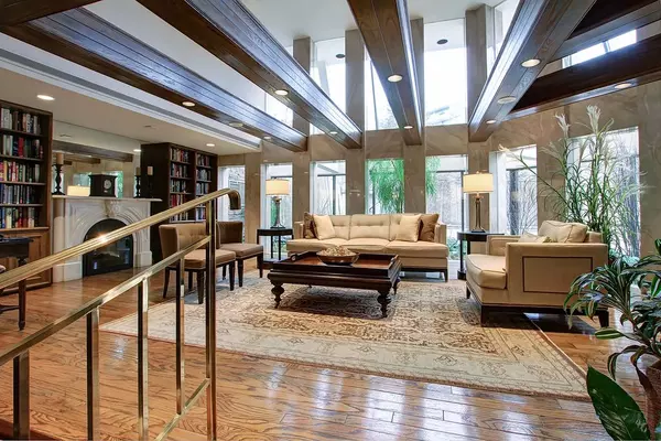 Toronto C04, ON M4N 3N6,3900 Yonge ST #507