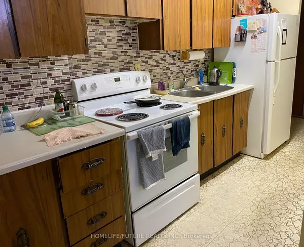 Toronto E09, ON M1E 4X2,100 Mornelle CT #1101