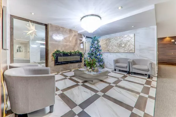 Toronto E11, ON M1B 2P4,100 Wingarden CT #1414