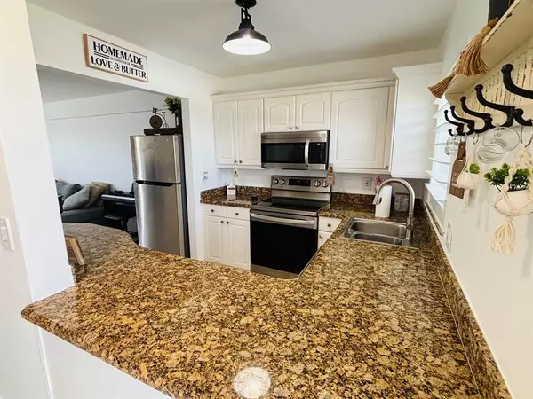 1511 SE 15th Ct #403, Deerfield Beach, FL 33441