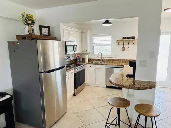 Deerfield Beach, FL 33441,1511 SE 15th Ct #403