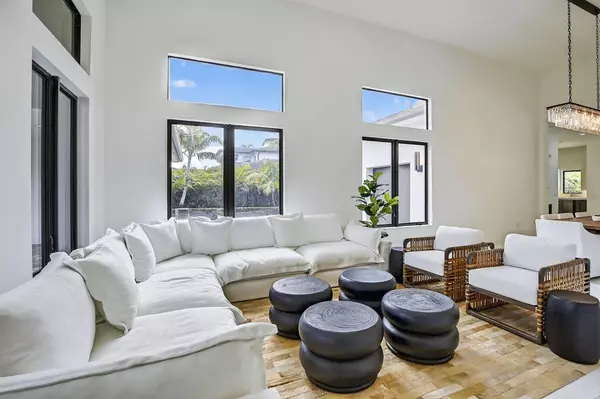 Plantation, FL 33323,12360 NW 15th St