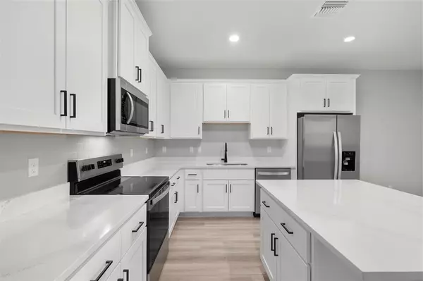 Fort Pierce, FL 34947,1709 Merriment Way