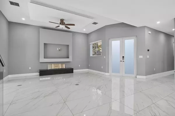 Margate, FL 33068,69 S Cortez Dr #69