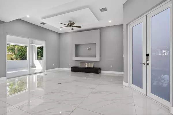 Margate, FL 33068,69 S Cortez Dr #69