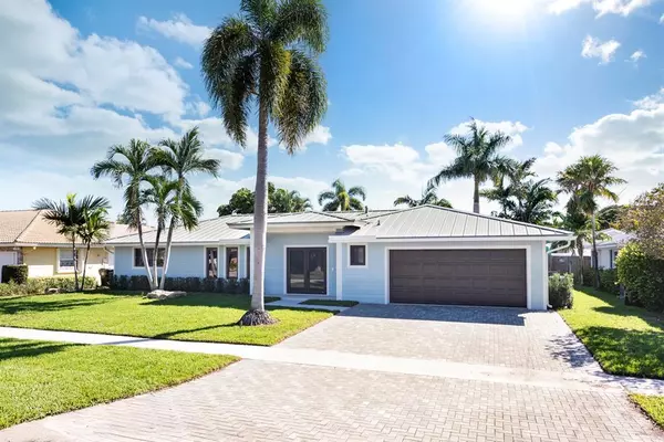 2440 NE 46th St, Lighthouse Point, FL 33064