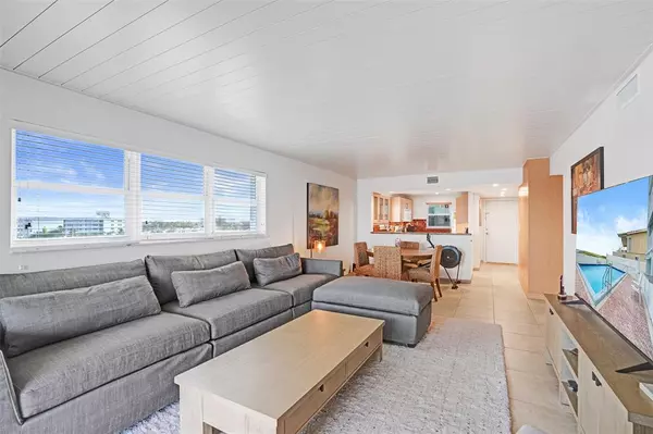 Lauderdale By The Sea, FL 33308,4636 El Mar Dr #601