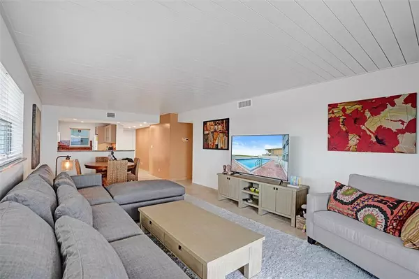 Lauderdale By The Sea, FL 33308,4636 El Mar Dr #601