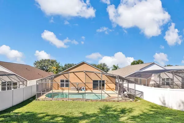 Clermont, FL 34714,15641 Markham Dr