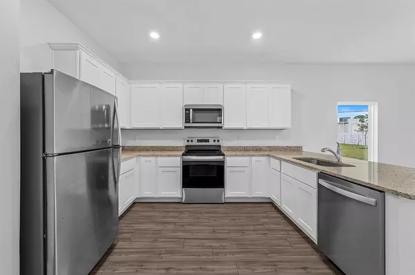 Fort Pierce, FL 34982,5511 Myrtle Dr