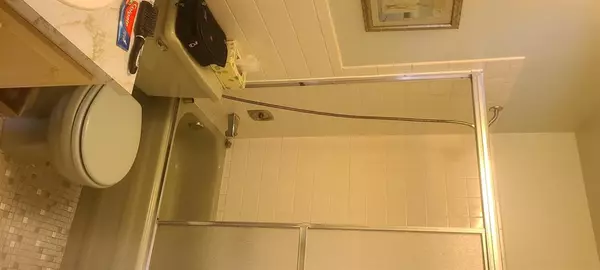 Pompano Beach, FL 33060,320 SW 1st St #D 6