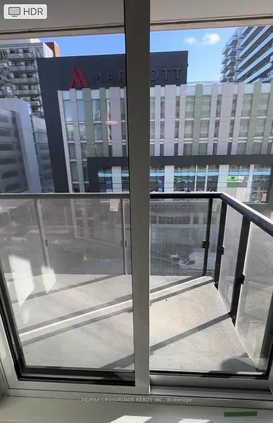 Markham, ON L6G 0H5,8119 Birchmount RD #712