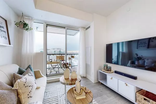 Markham, ON L6G 0G9,10 Rouge Valley DR W #910A