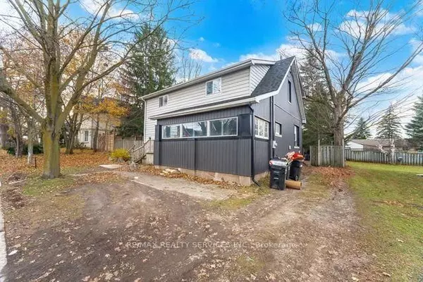 New Tecumseth, ON L0G 1W0,102 Queen ST S