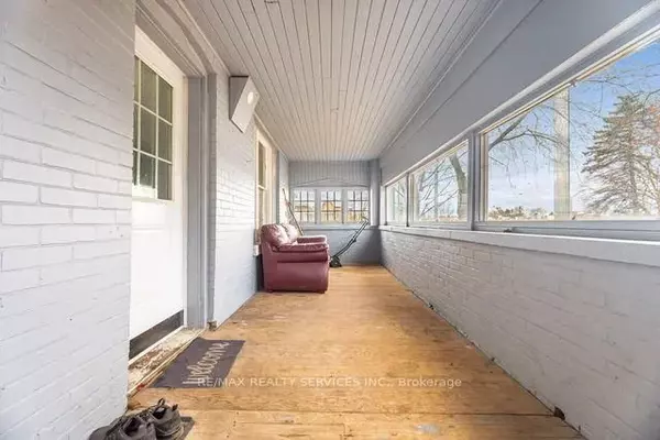 New Tecumseth, ON L0G 1W0,102 Queen ST S