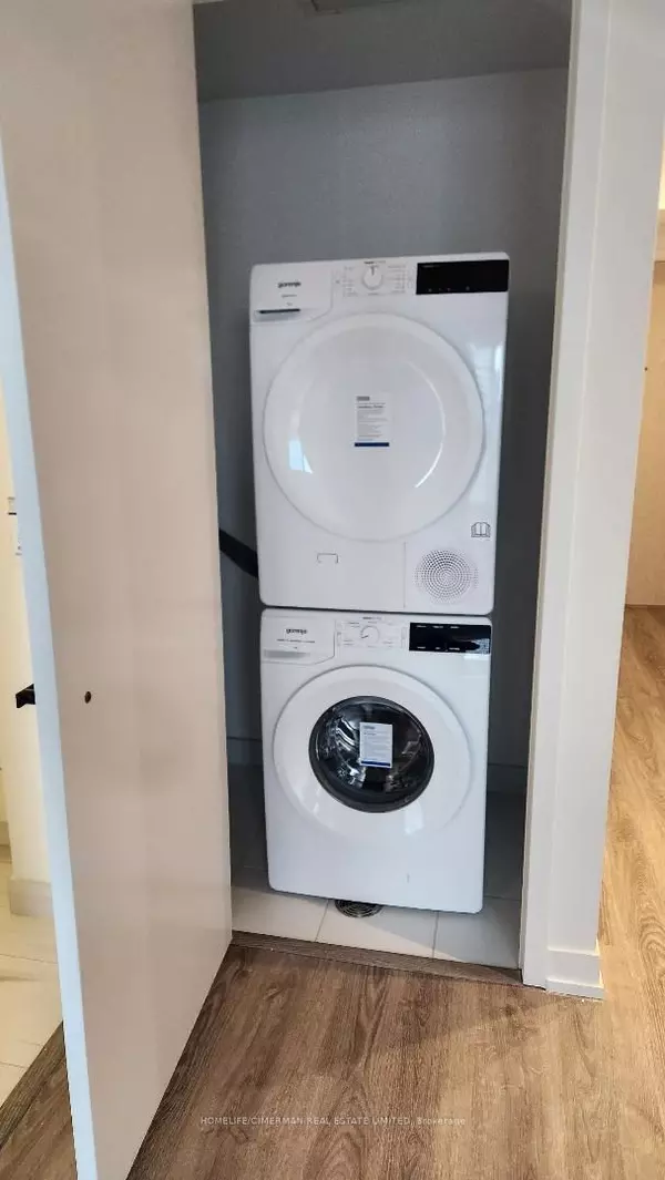 Vaughan, ON L4K 0P9,195 COMMERCE ST #1602