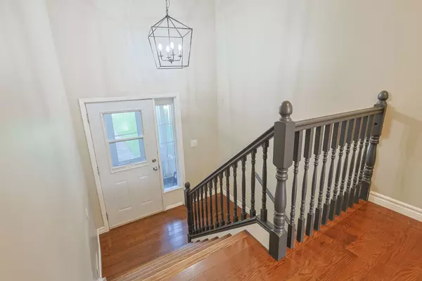 Midland, ON L4R 4C1,228 Cavana ST