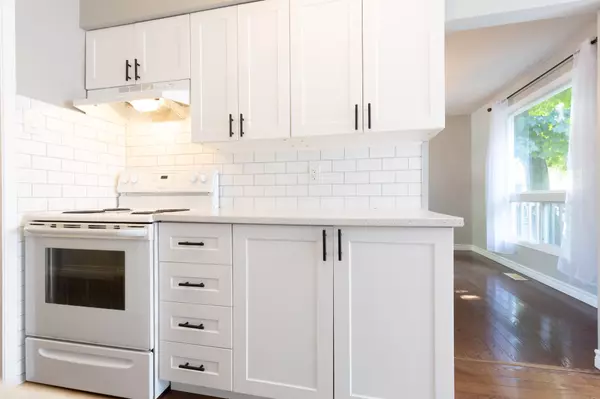 Midland, ON L4R 4C1,228 Cavana ST