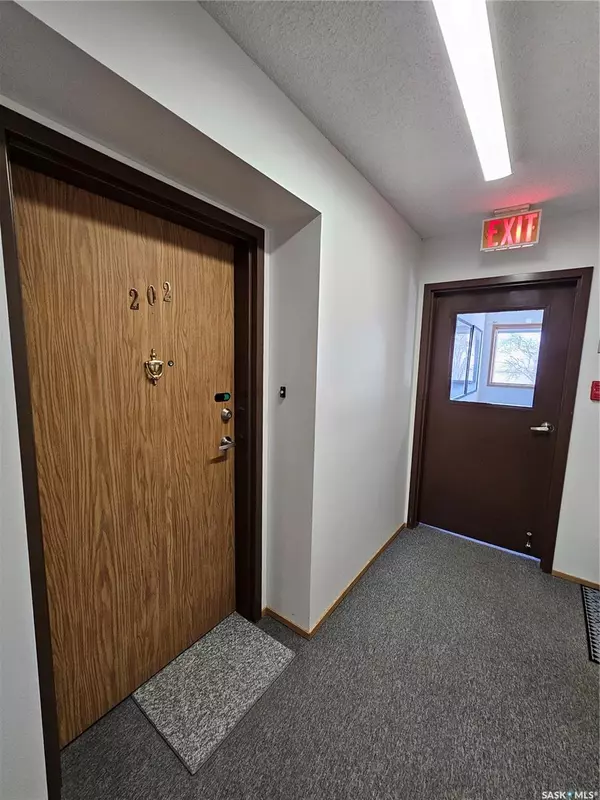 Unity, SK S0K 4L0,201 3rd AVENUE W #202