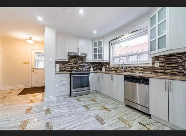 Brampton, ON L6T 2Y9,84 Dorset DR