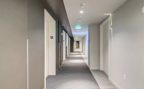 Mississauga, ON L5B 0M3,3900 Confederation Pkwy E #2503