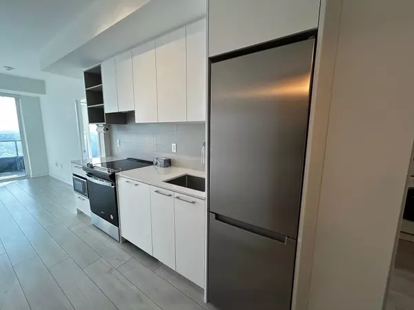 Brampton, ON L6Y 0B5,260 Malta AVE #1405