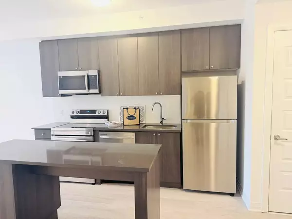 Milton, ON L9T 2X5,490 Gordon Krantz AVE #515