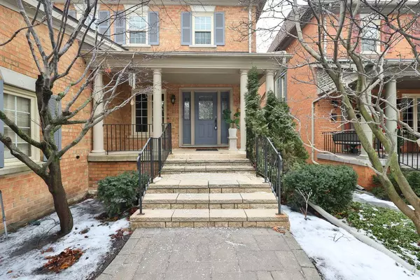 Burlington, ON L7M 3Y9,4211 Millcroft Park DR #11