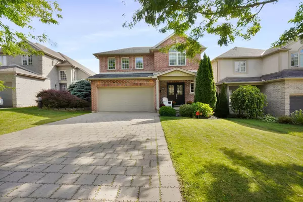 581 Clearwater CRES, London North, ON N5X 4J9