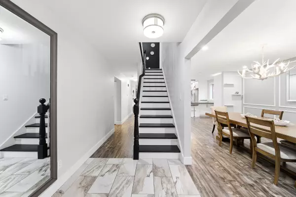 Kitchener, ON N2A 2Y7,23 Stonegate DR