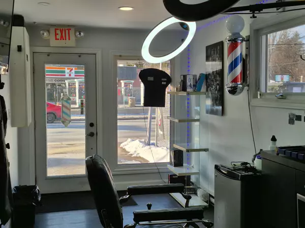 London North, ON N6H 2A5,Address not disclosed