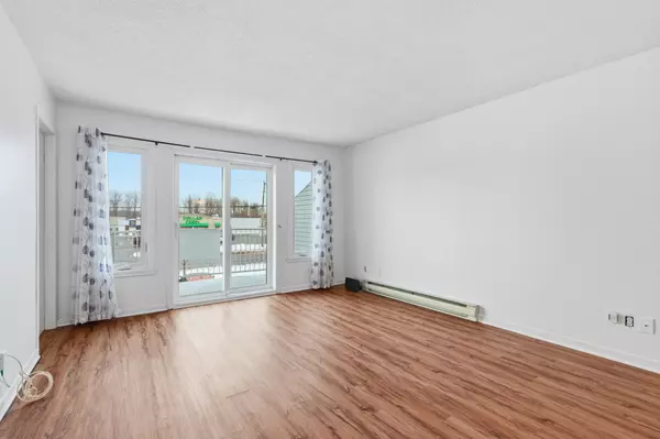 Hawkesbury, ON K6A 3M6,377 Spence AVE