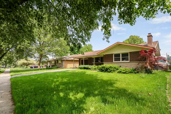 Kitchener, ON N2M 4R9,95 Ripplewood CRES