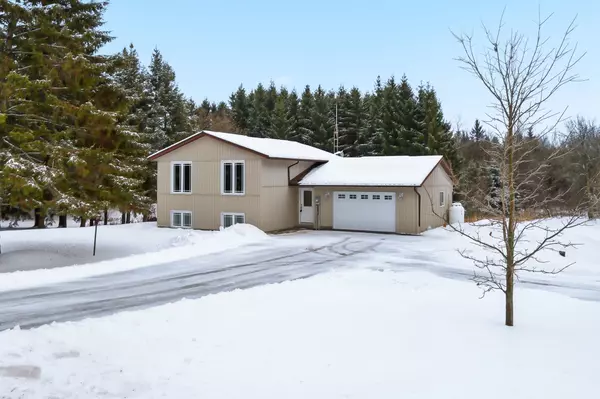 296 Willett RD, Belleville, ON K0K 3E0