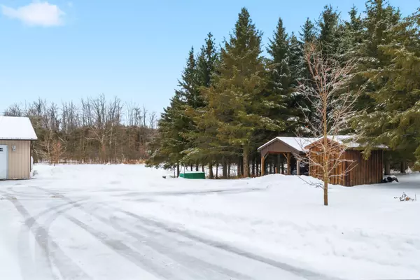 Belleville, ON K0K 3E0,296 Willett RD