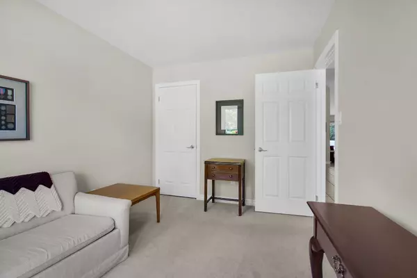 London North, ON N6H 0A2,869 Whetherfield ST #73