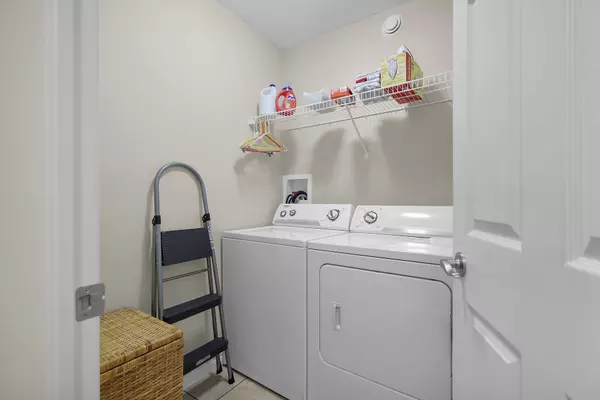 London North, ON N6H 0A2,869 Whetherfield ST #73